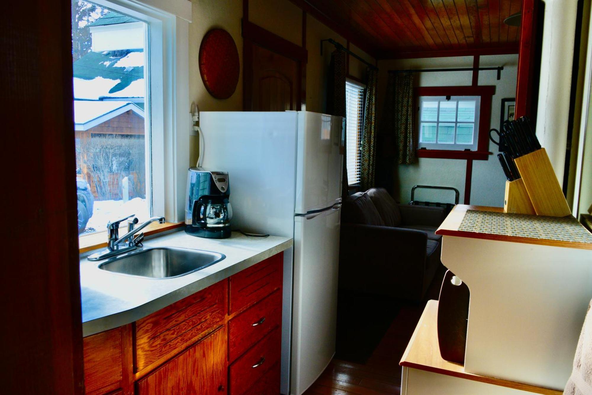 Banff Beaver Cabins Exterior photo